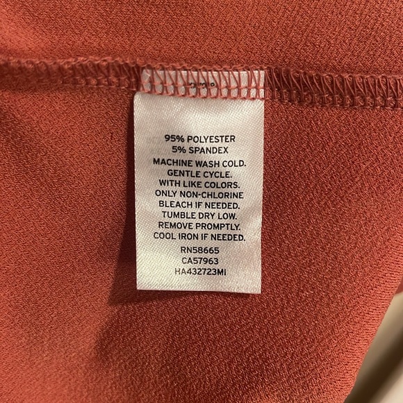 Halogen keyhole cap sleeve knit top - Picture 11 of 12